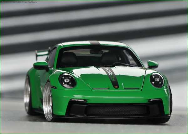 1:18 Porsche 911 992 GT3 2021 Viper Green ONE 300ST Edition + OVP